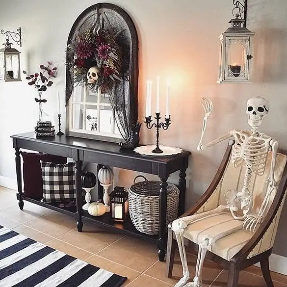 Skeleton Soirée