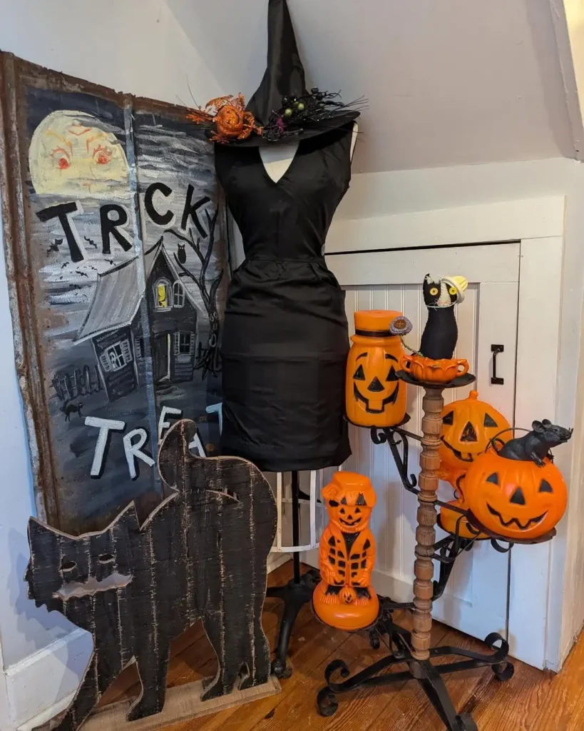 Witch’s Wardrobe